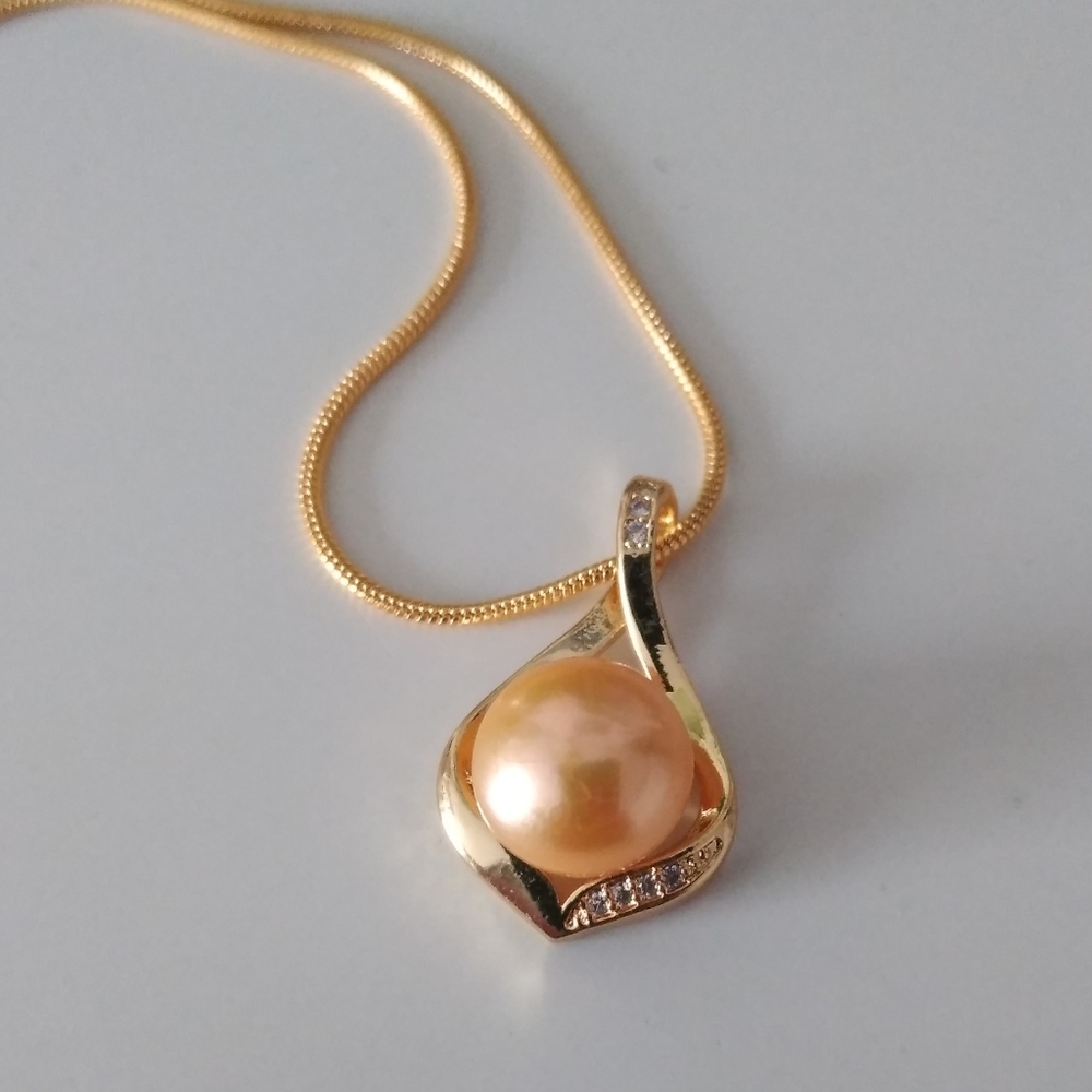 14k/Silver 11mm South Sea Fancy Pendant Necklace
